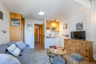 Image de Studio agréable avec mezzanine, balcon et proche commodités à Val-d'Isère