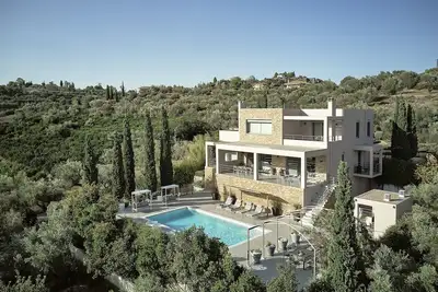 Image de Villa La Residenza, Nafplio. Luxurious Villa with Pool, Gym & Bbq facilities!