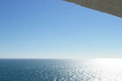 Image de villa vue panoramique sur la mer piscine terrasses