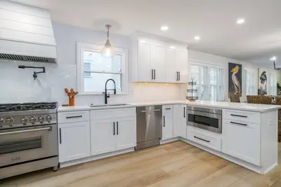 Image de Victory Jewel - 169 18th - Avalon - Sleeps 16 - Heated Pool