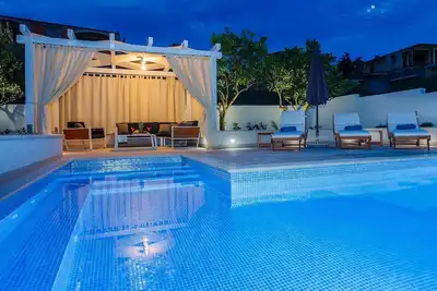 Image de Appartement de vacances Trogir pour 1 - 6 personnes avec 2 chambres à coucher - Appartement de vacan