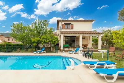 Image de Villa \"Pelach\" avec piscine et Wi-Fi