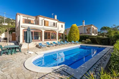 Image de Villa \"Rosa\" avec vue sur les montagnes, piscine & Wi-Fi