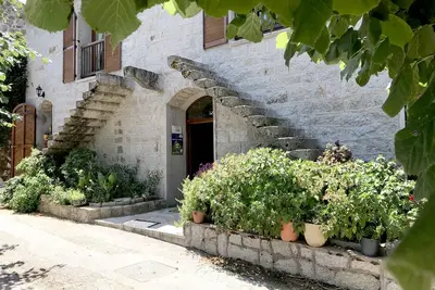 Image de Ancien moulin à huile, complètement renové, situé au coeur de l'Alta Rocca.