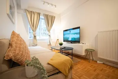 Image de Living in Hamburg City Center
