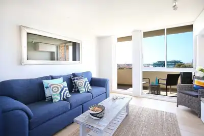 Image de Aqua Vista Getaway - Walk to Bondi Beach