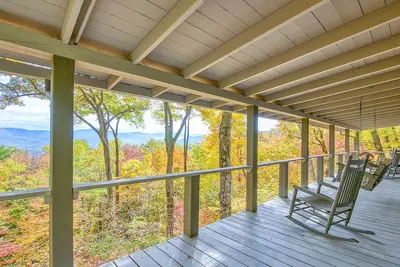 Image de Eagles Nest Lodge- The Perfect Mountain Getaway