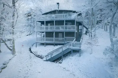 Image de Unbeatable Location. 3br SlopeSide. Steps to Lift 1 & Bm Resort. Panoramic Views