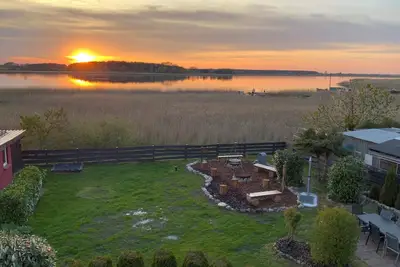Image de 4*-Villa-Direct Waterfront-Location-Wintergarden-Sauna-Garden-Urige Grill-/Chill-Lounge