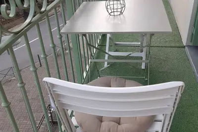 Image de Appartement T2bis cosy avec balcon, parking privatif et casier Ă ski en centre-ville - 4/6 pers.