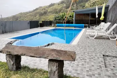Image de Take full advantage of a relaxing atmosphere with gorgeous sea/ mountain views