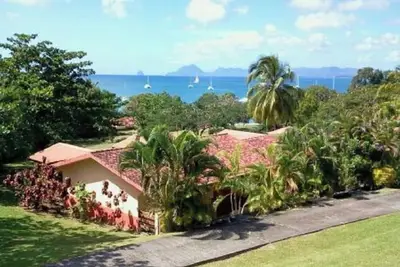 Image de Studio vue mer, plage, restaurant bar avec piscine, parking, location de voiture