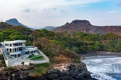 Image de Casa en Playa Privada con espectaculares vistas al Mar