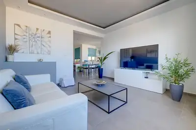 Image de Perfect Location, Idyllic 2br Apartment
