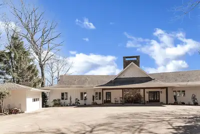 Image de Smoky Mountain Luxury Retreat