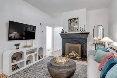 Image de Forth House – Stylish & Cozy 1 Br Apt in Springfield