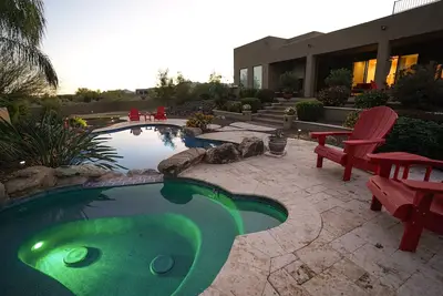 Image de DesertOasis/4Beds/4 Baths/Pool/Jacuzzi/Golf/Wifi/Privacy