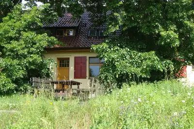 Image de Quietly located holiday home with a natural garden, 500m from the lake and the forest