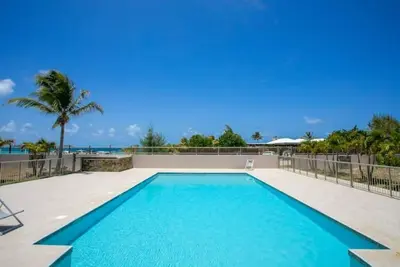 Image de Salt 5 : piscine, accès direct Plage Orient Bay