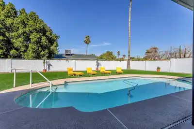 Scottsdale/Phoenix Home with Heated Pool