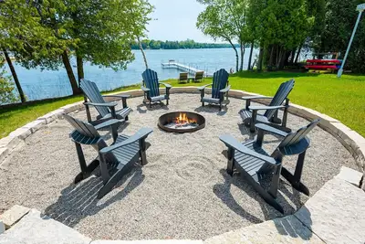 Image de Chicory Lake House: Kayaks, Fishing & Game Rm - Your Kangaroo Lake Happy Place!