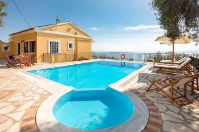 Image de Villa Kalithea: Superb sea views, private pool, WiFi, A\/C