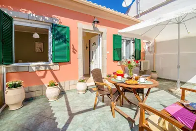 Image de Xenia House: In Gaios, Renovated, Lovely, A/C, WiFi