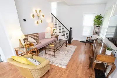 Image de Cozy Two-Bedroom Bungalow with New Kitchen