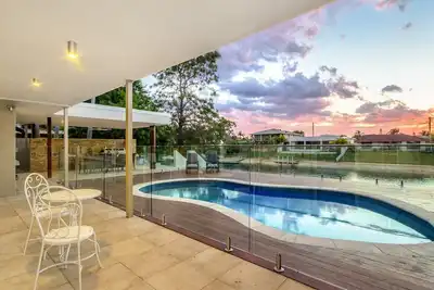 Image de The Sands (Heated Pool)