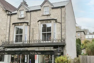Flat 1 Kentholme, family friendly, with a garden in Grange-Over-Sands