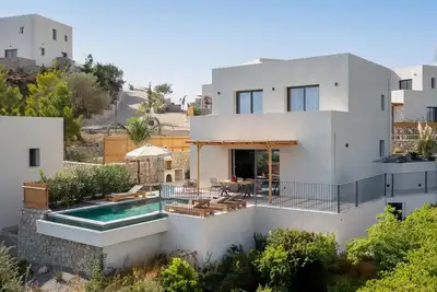 Image de Massari Hills - Violetta Villa