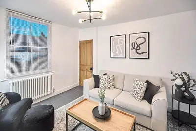 Image de Host & Stay | High Street Cottage