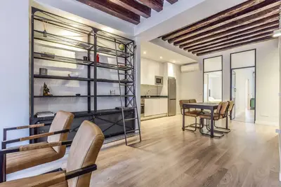 Image de Apartment next to Gran Vía- Madrid Center de alquiler temporal