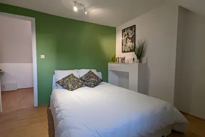 Image de Grande maison au bord de mer pour des vacances en famille