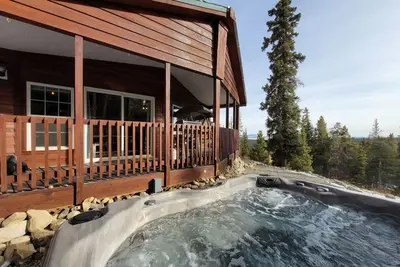 Image de Pet Friendly, Family Friendly, Single-Level Home w/ Hot Tub - Absolute Relaxation