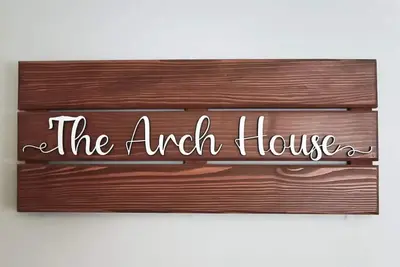 Image de The Arch House