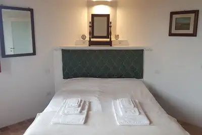 Image de Luxurious suite in manor house with pool in central Marche region