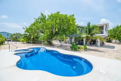 Image de The Orchid House, 5 bed\/2bath Canal Front Home, Ramrod Key