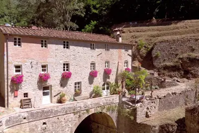 Image de Il Mulino -antique mill Lucca hills