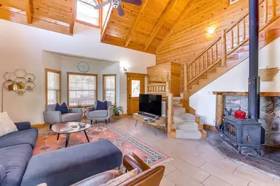 Image de Family-Friendly Cabin By Golf Course & Marina