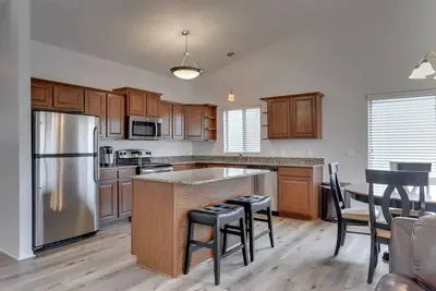 Image de Renovated 3 Bedroom Ranch