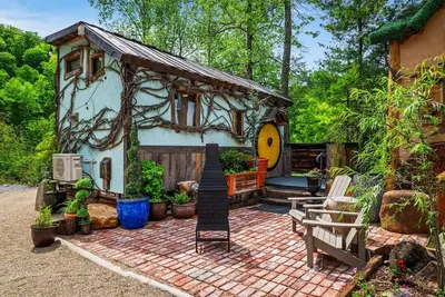 Image de Magical Cozy Cottage - Near Top Attractions!