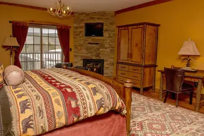 Image de Catskills Mountain Escape - Private Luxury for Two
