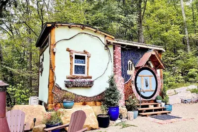 Image de Magical Enchanted Forest Cottage Near Attractions