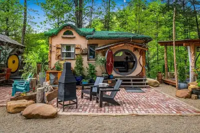Image de Magical Woodland Cottage in the Smokies!