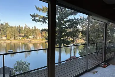 Image de Mid-Century Modern on Oyster Bay