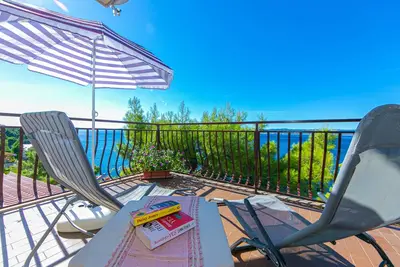 Image de Appartement de trois chambres avec la terrasse et la vue sur le mer Brela, Makarska (A-20075-a)