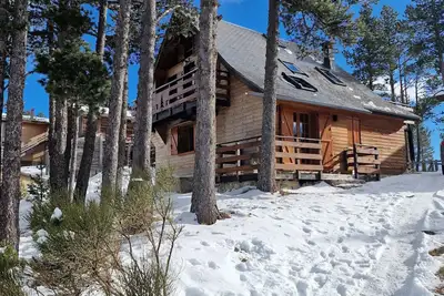 Image de Chalet cosy et familial aux Angles (8 pers) accès direct piste (200 m du chalet)