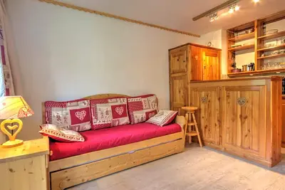 Image de Studio cosy à Plagne Centre avec balcon, proche pistes et centre, skis aux pieds