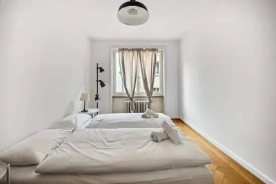 Image de Basic Apartment in vibrant residential part of Zh!